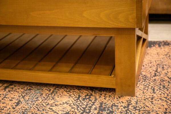 Coffee Table with folding mechanism