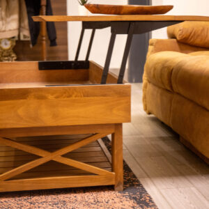 Coffee Table with folding mechanism