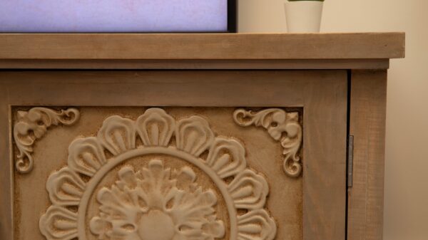 Carved Natural wood TV Unit  | WSA102/2
