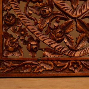 Carved wooden wall panel | WSA122/1
