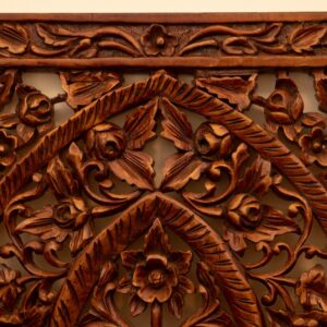 Carved wooden wall panel | WSA122/1