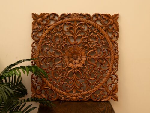 Carved wooden wall panel | WSA122/2